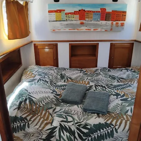 Botel Penichette Cosy Couple Famille Amis Ouvriers